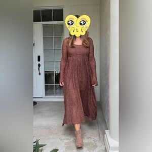 Women's Brown Long Sleeve Lace Maxi Dress - Elegant Everyday Wear